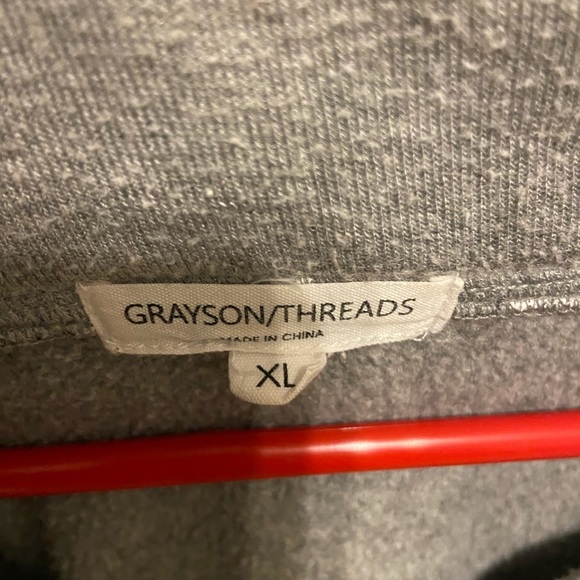 Grey and white star sweatshirt with half zipper - Picture 2 of 2